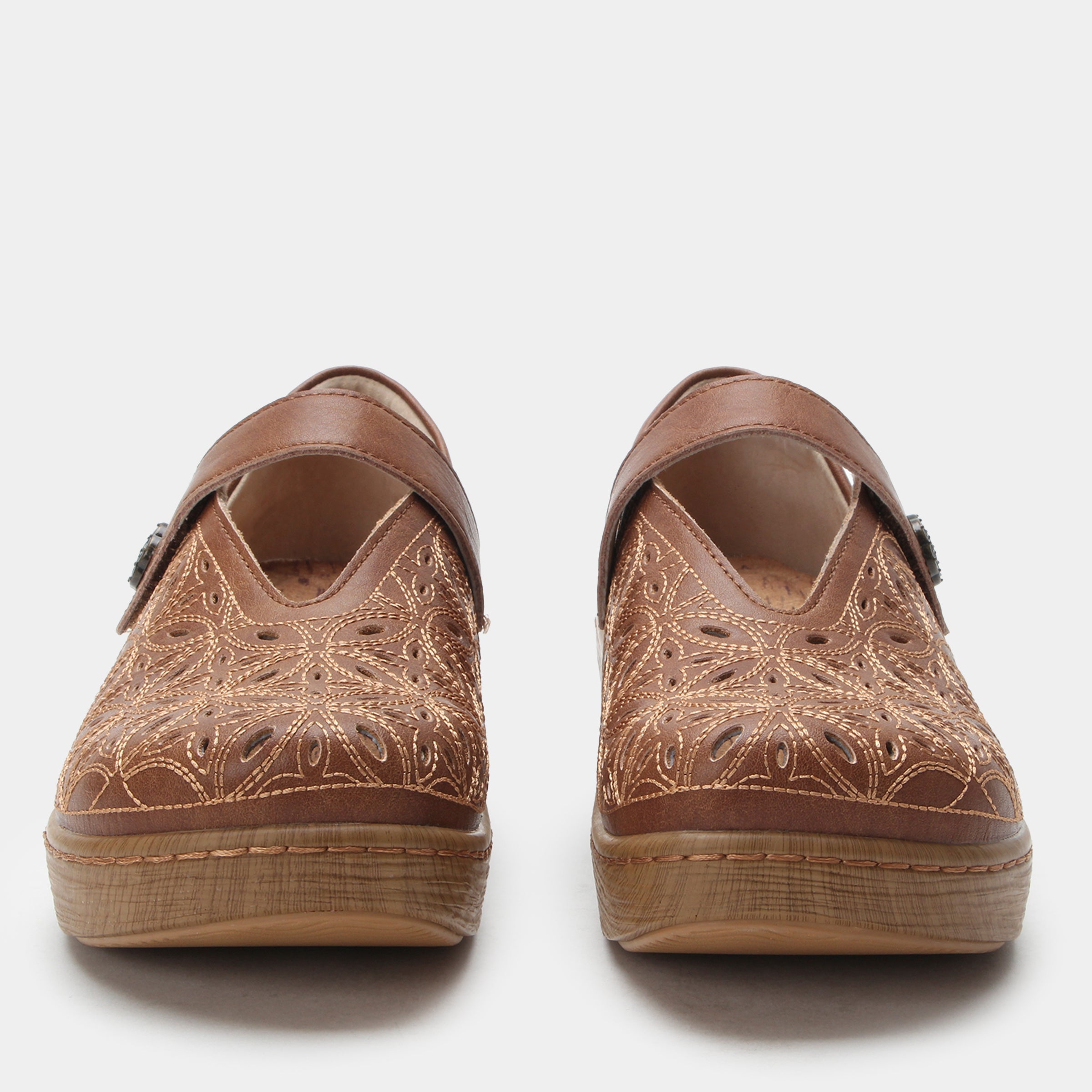 Opheliah Worn Cognac Breeze Shoe - Image 6