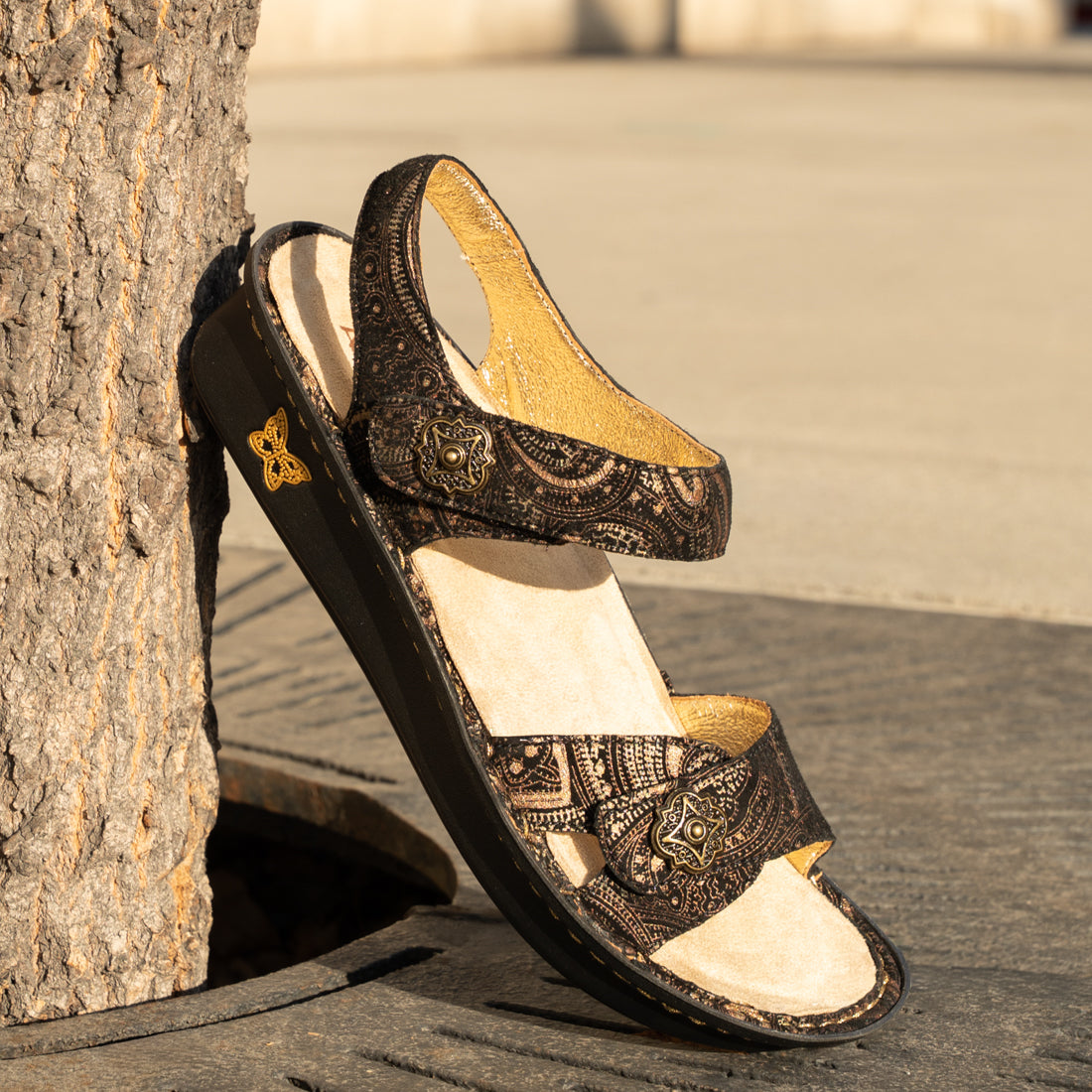 Vienna Swirling Bronze Sandal - Image 2